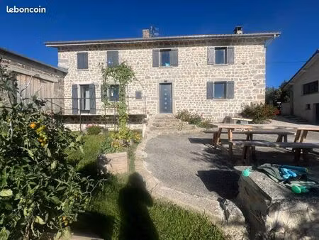 maison avec dépendance et terrain - idéale activité ou télétravail