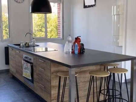 appartement t3 meublé rénové 70m2