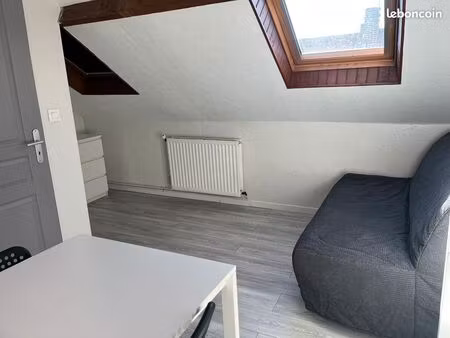 studio meublé