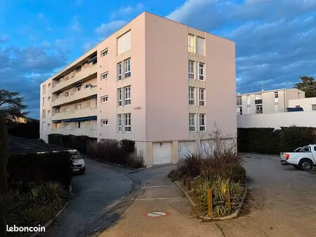 bel appartement t4- balcon- calme centre ville