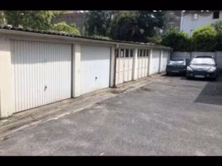 box de garage vendu loué idéal investisseur immobilier