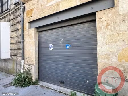 parking/box 14 m² bordeaux