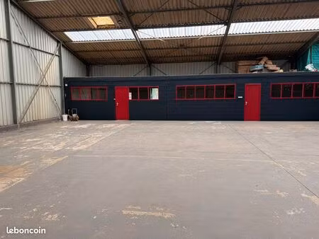 local commercial 340 m² pleyben