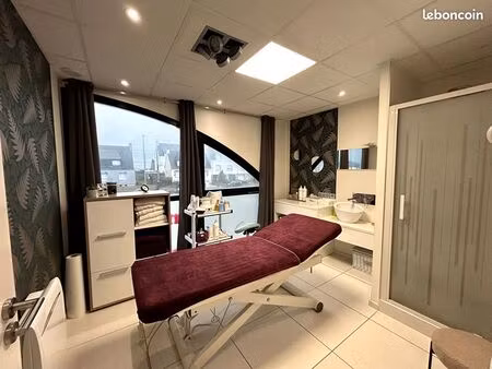 local 90 m² quimper