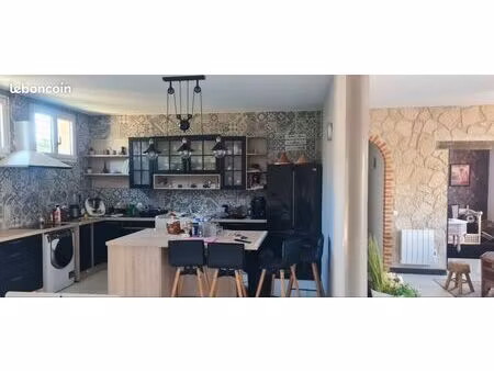 maison 301 m² avec dépendances et grand terrain-proche château thierry