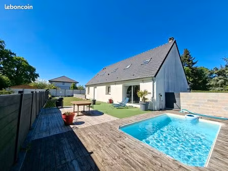 maison familiale 182 m² – 7 chambres – pièce de vie > 45m² – garage + cour – terrasse sud 