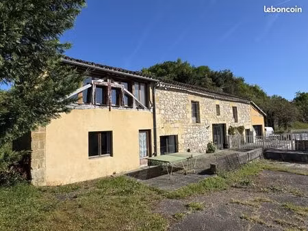 maison 11 pièces 400 m²