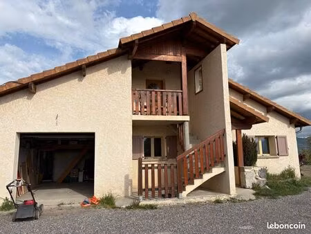villa individuelle  t4 + t2 indépendant