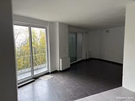 loue appartement 76 m2 belle vue sur la campagne