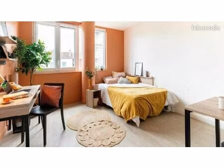 studio 1 pièce 16 m²