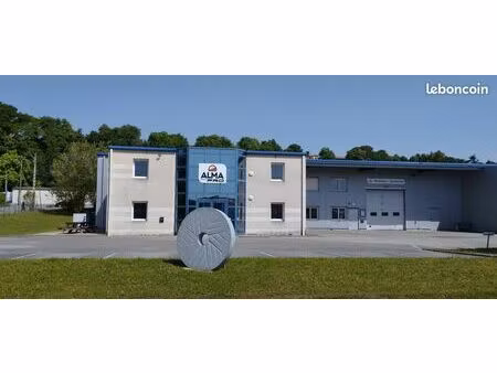 ? bureaux + atelier 870 m² (jusqu’à 1 110 m²) – accès pl – parking