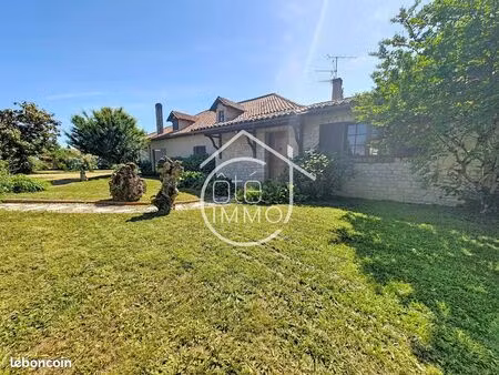 maison 6 pièces 191 m²