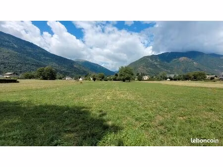 terrain montauban de luchon 1059m²