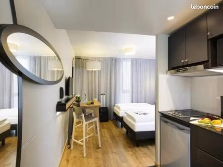 studio 1 pièce 19 m²