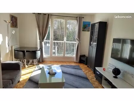 superbe t2 meublé tout confort