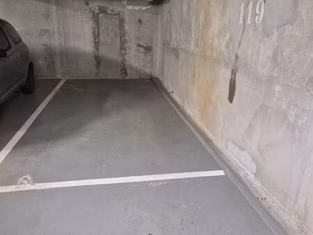 parking sécurisé à louer évry courcouronnes (91080) – 70 – disponible immédiate