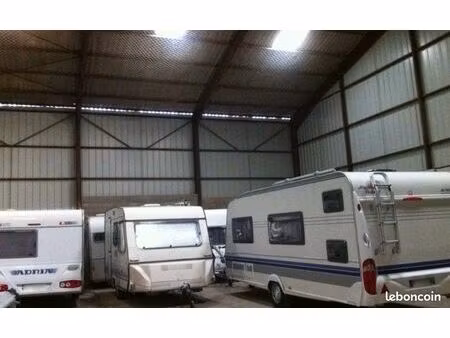 garage camping car