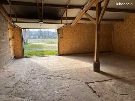 local 70 m2