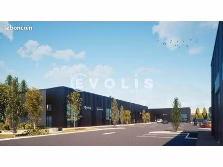 local d'activité 283 m²