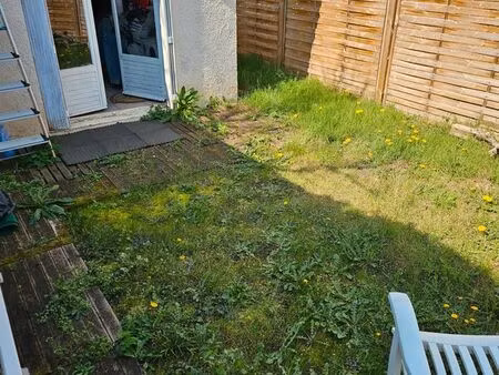 petite maison de 35 m2 avec son jardin privatif dans une copropriété