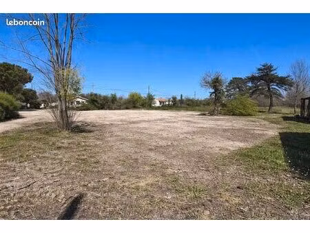 terrain 1 649 m² villaudric