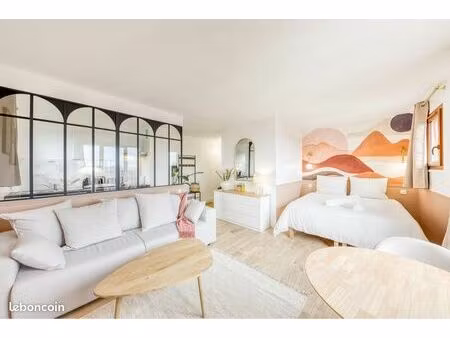 appartement expose plein sud + cave + parking privé