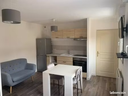 studio meublé