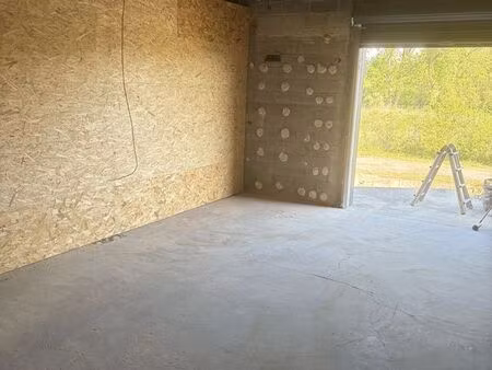 entrepôt 40 m² roye