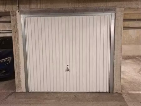 box a vendre