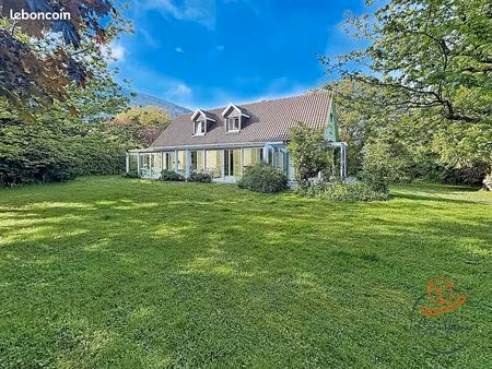 maison 6 pièces 190 m²
