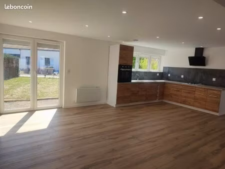 ? maison entièrement rénovée – 110 m² – garage