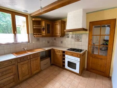 location maison mitoyenne - long