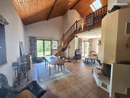 maison 4 pièces 129 m²