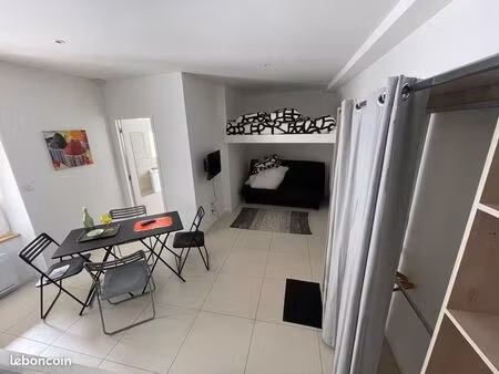 studio meublé 20m² en hyper centre de landerneau