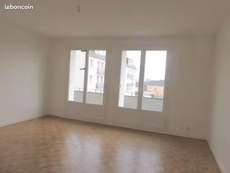 loue appartement 2 chambres plougastel pres du ce'ntre