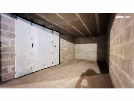 stockage 14 m² à louer – à deux pas de la plage