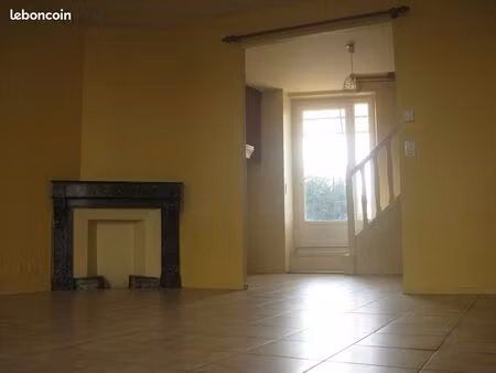 maison de ville t3 pont d'ain