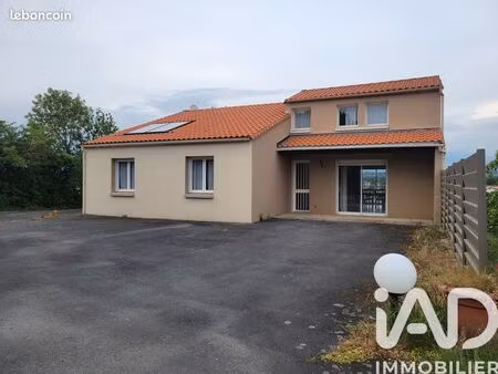 maison 6 pièces 191 m²