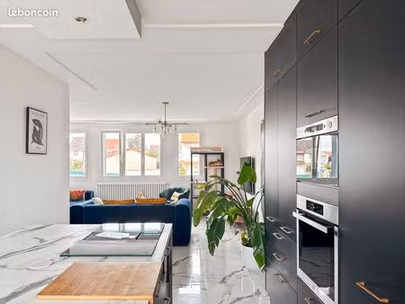 maison rénovation complète 131m²-4 chambres possibles-terrasses et jardin