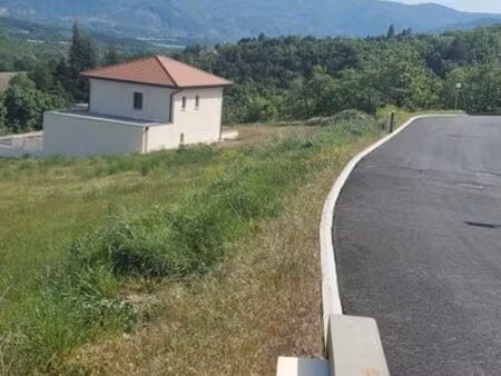 terrain neffes