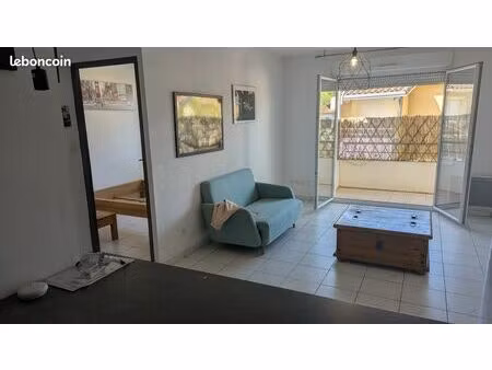 t2 lumineux (dpe c) + balcon +box 21m2 + parking