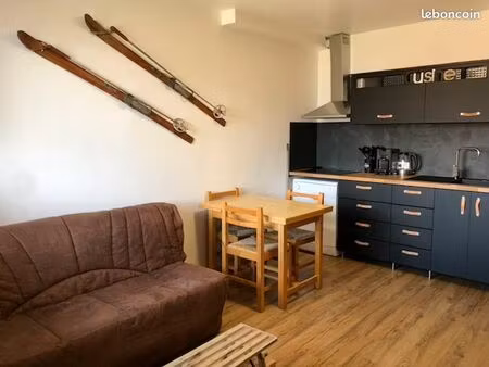 lot de 2 appartements – 140 000 – risoul  hameau de gaudissard bas