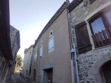 maison de village à vendre négociable