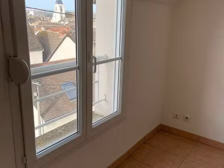 appartement 69 m² pont-sur-yonne - prix : 123 000