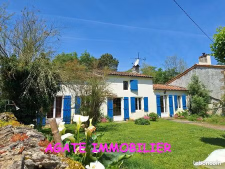 maison en pierre a balizac