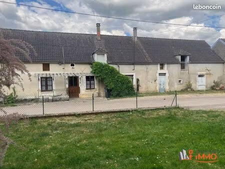 maison 4 pièces 82 m²