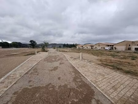 terrain constructible à vendre