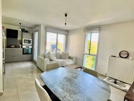 à vendre – superbe appartement 4 pièces entièrement rénové