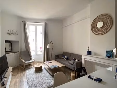 hyères centre – appartement 65m2 / t3 avec charme