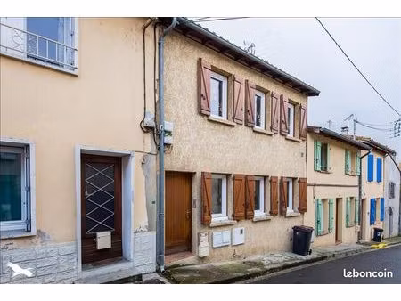 immeuble 120 m² muret